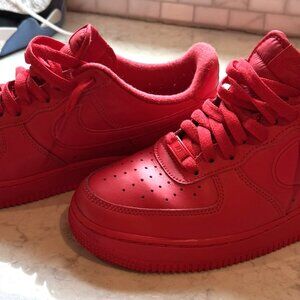 Nike Air Force 1 Low '07 LV8 1 - Triple Red - men's size 8.5